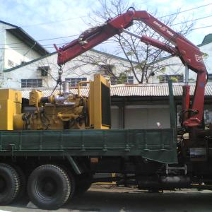 Kiuckle Type Crane